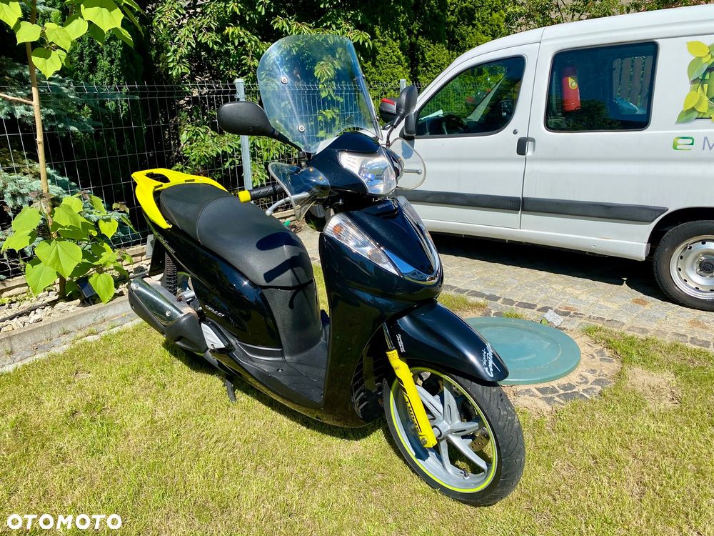 Honda SH - 18