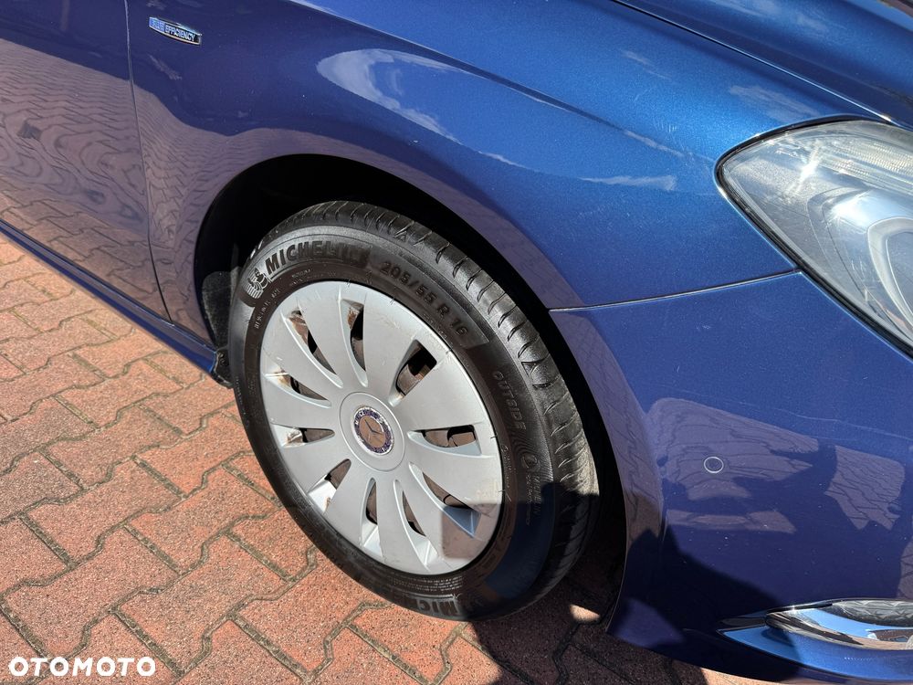 Mercedes-Benz Klasa B 200 - 8