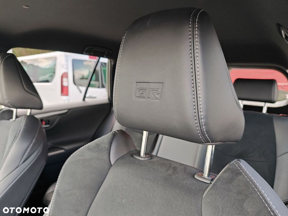Toyota RAV4 2.5 Plug-In Hybrid GR Sport 4x4 - 26