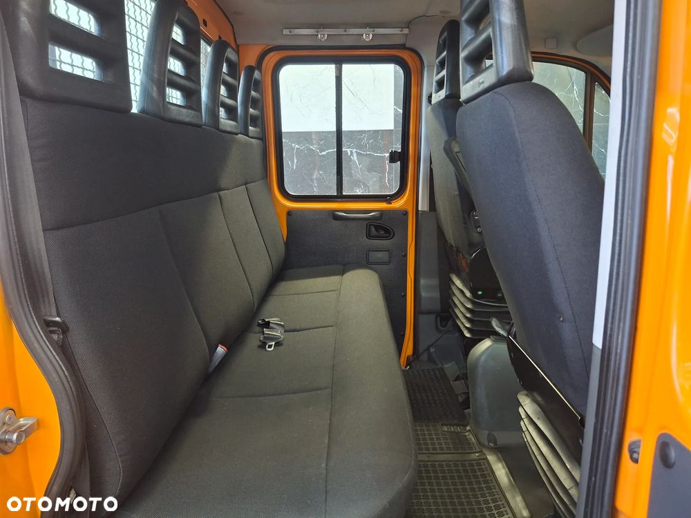 Iveco Daily 35S14 Doka Dubel Brygadówka Służba Drogowa Silnik 3.0 Pomarańczowy 6 Miejsc Hak Kamera Cofania Webasto Ogrzewanie Postojowe Klimatyzacja Fotele Pneumatyczne - 18