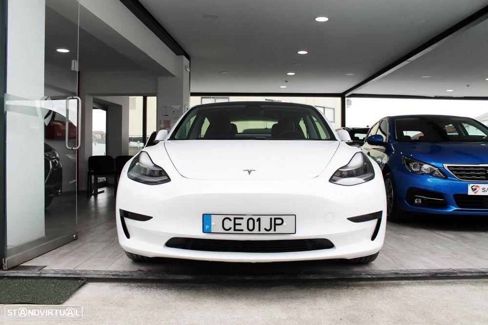 Tesla Model 3 Standard Range Plus RWD - 2