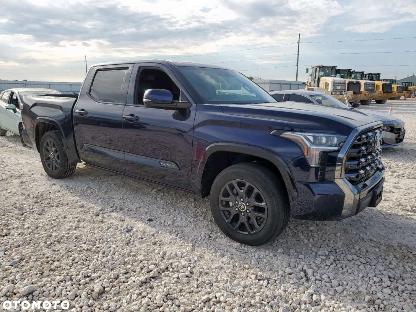 Toyota Tundra - 5