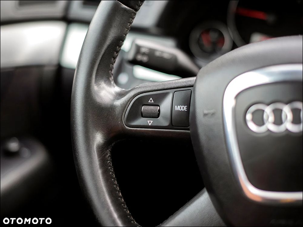 Audi A4 Avant - 20