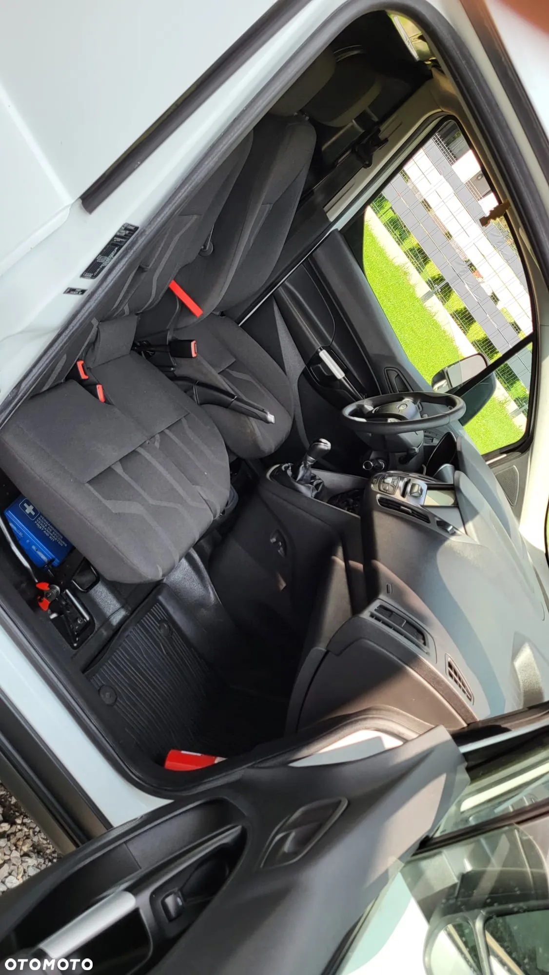 Ford TRANSIT CONNECT - 22