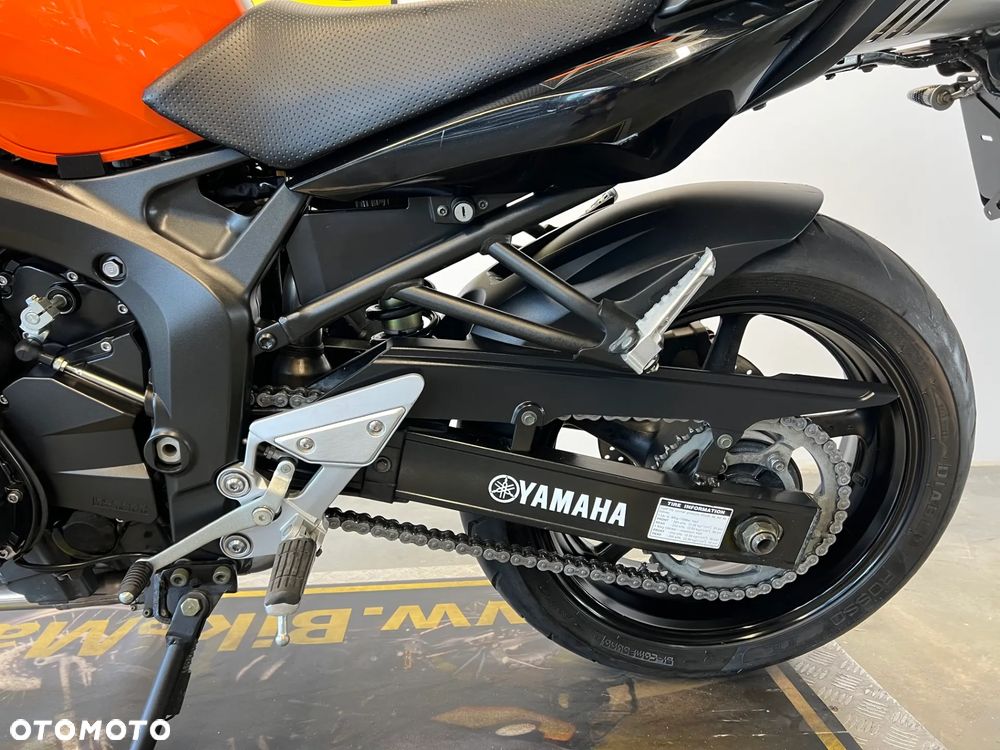Yamaha FZ6 - 15