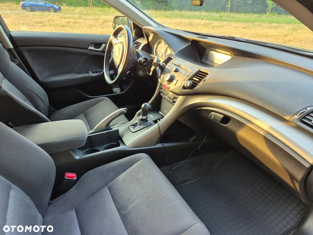 Honda Accord 2.0 Elegance - 10