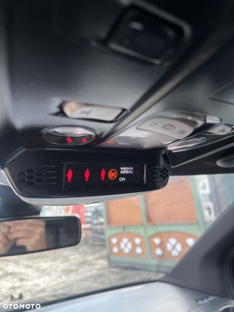 Opel Combo - 8