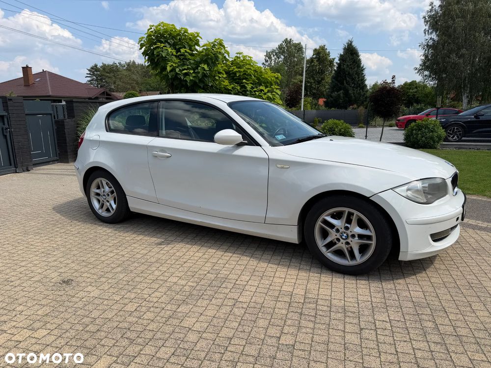 BMW Seria 1 116i - 6