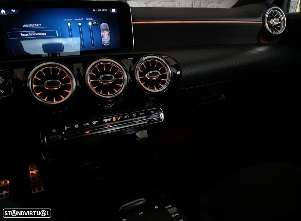 Mercedes-Benz A 180 d AMG Line Aut. - 37