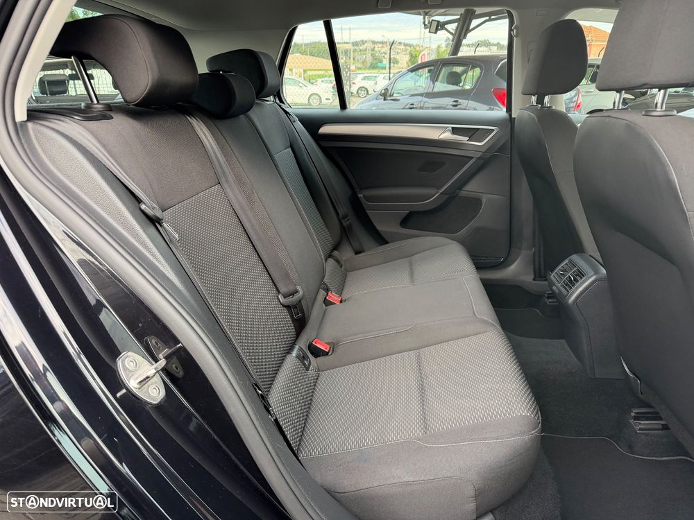 VW Golf 1.0 TSI Confortline - 14