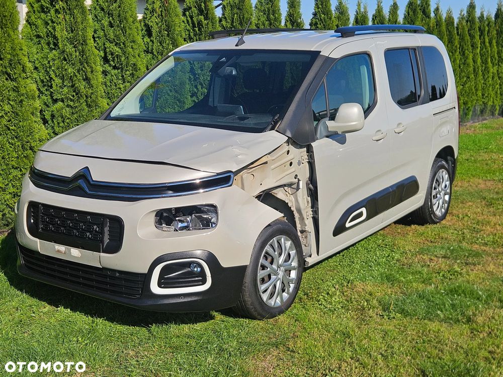 Citroën Berlingo XL 1.2 PureTech Live Pack S&S (7-os.) - 17