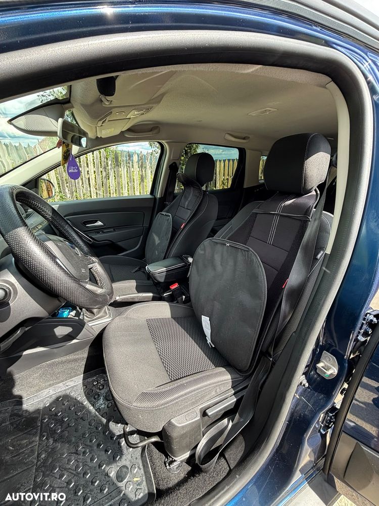 Dacia Duster 1.5 dCi 4x4 Laureate - 9
