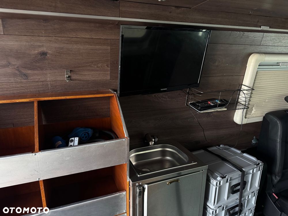 Mercedes-Benz SPRINTER - 20