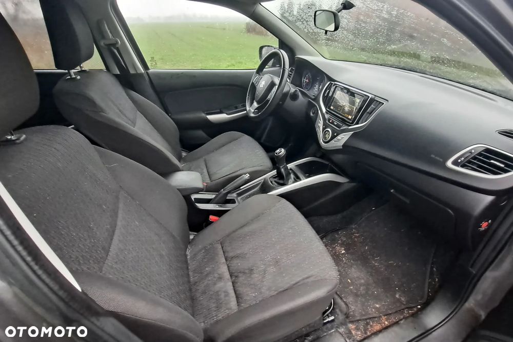 Suzuki Baleno 1.2 Dualjet (SHVS) Hybrid Comfort - 10