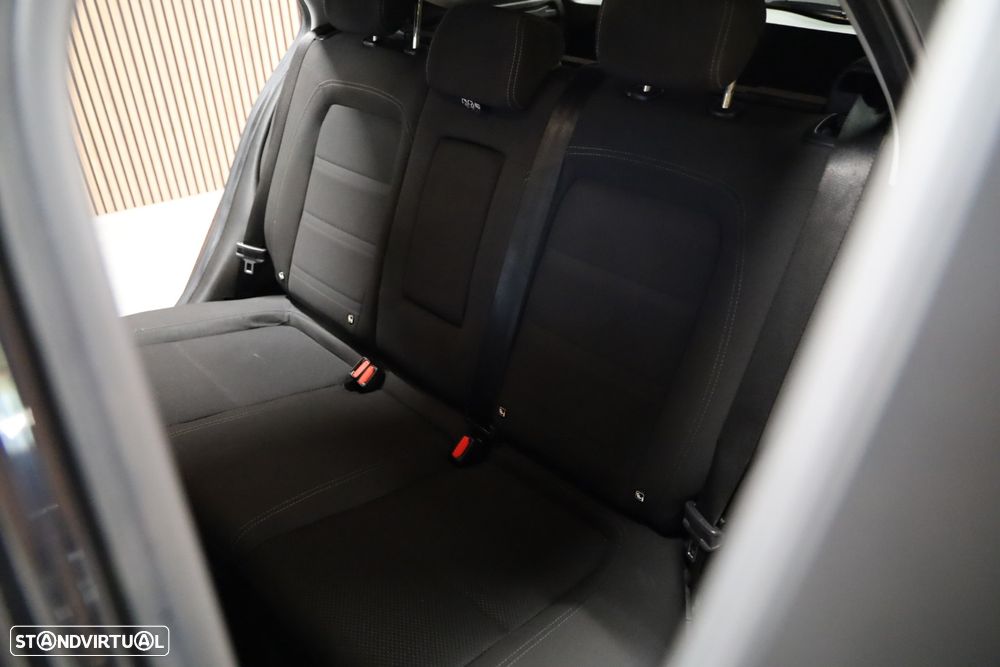 Fiat Tipo Station Wagon 1.3 MultiJet Lounge - 25