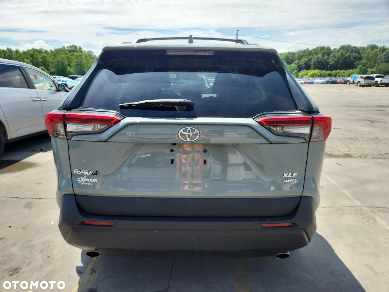 Toyota RAV4 - 6