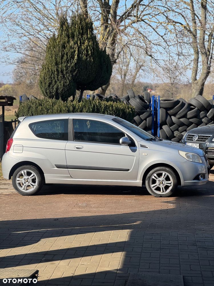 Chevrolet Aveo 1.2 LS - 4