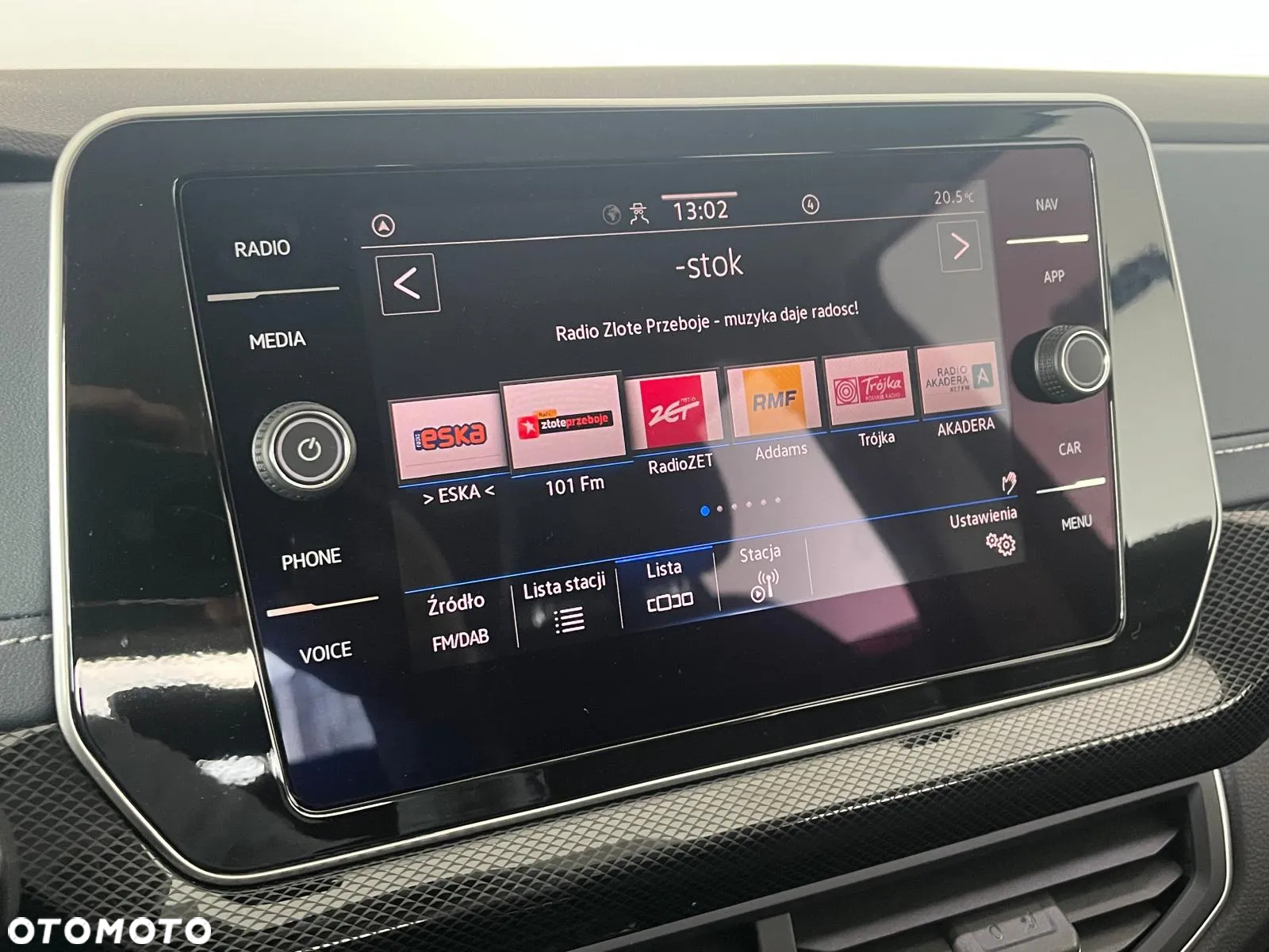 Volkswagen T-Cross 1.0 TSI Style DSG - 24