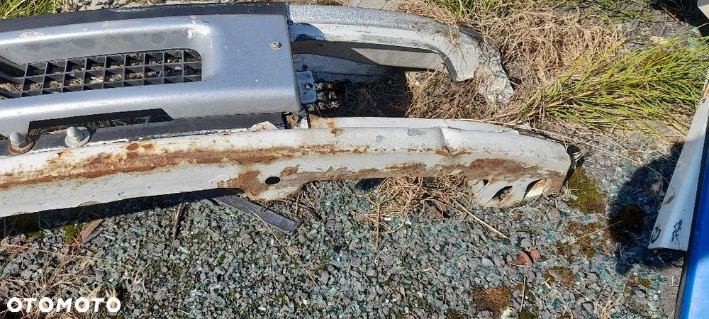 Pas przedni PRZÓD Iveco Daily 2000-2006r. Wysyłka !! - 2