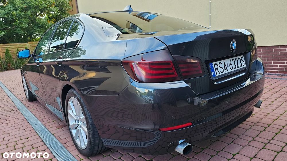 BMW Seria 5 535i xDrive Modern Line - 27