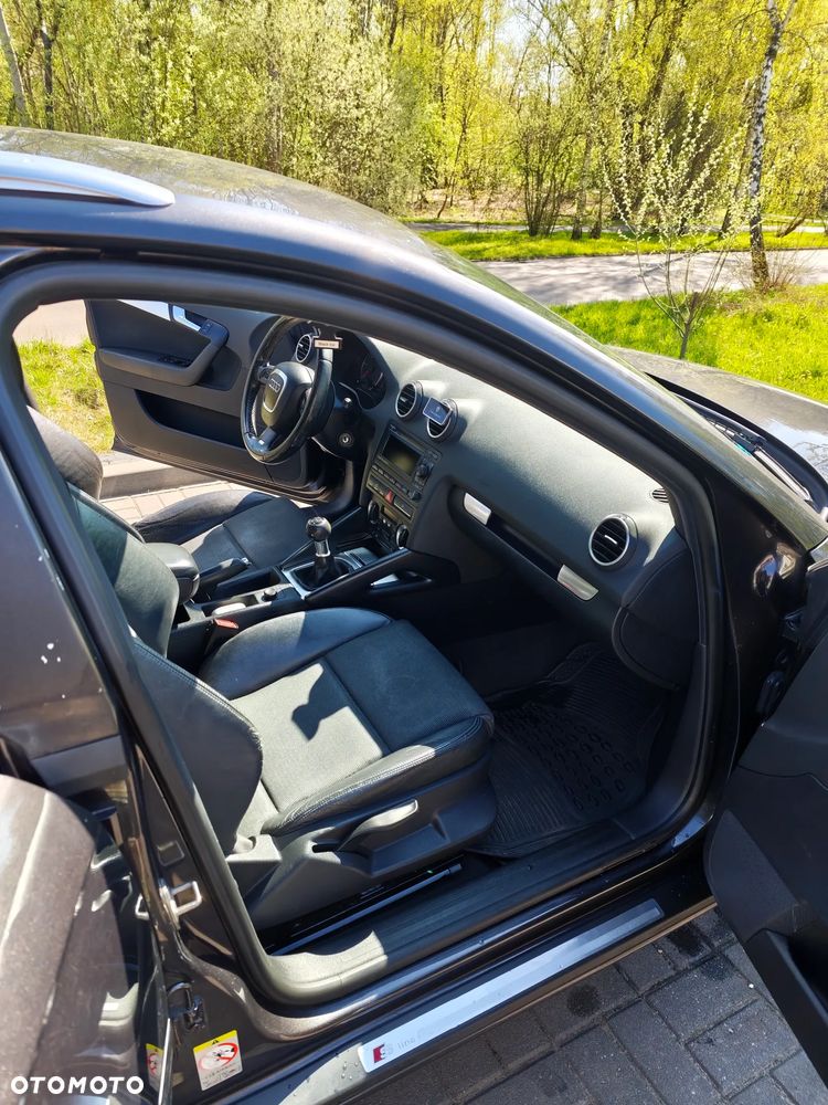 Audi A3 Sportback - 8