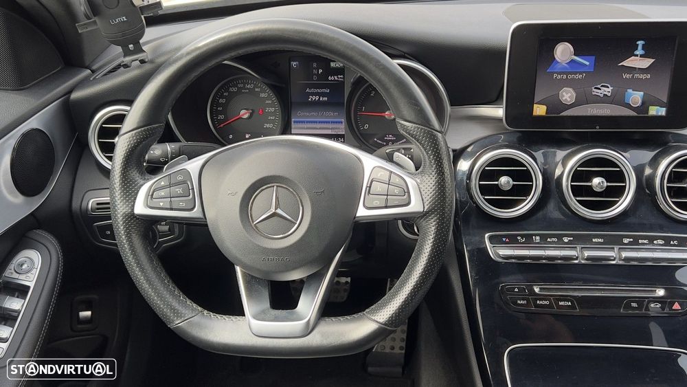 Mercedes-Benz C 300 h AMG Line - 17