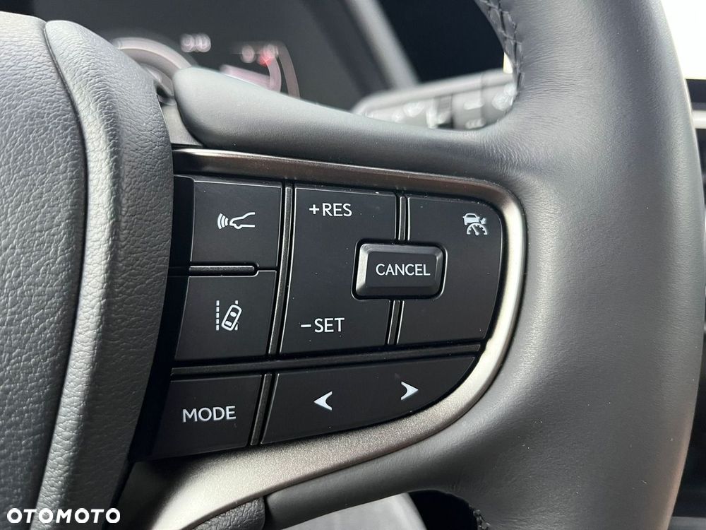 Lexus UX 250h GPF F Sport Design 2WD - 27