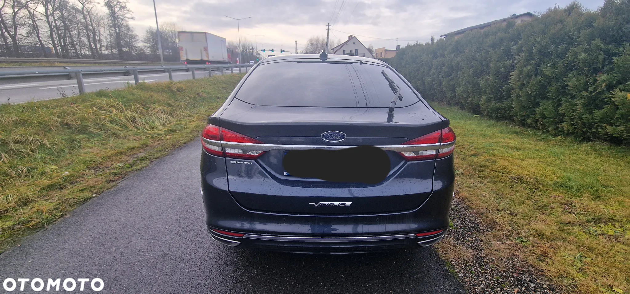 Ford Mondeo 2.0 EcoBlue Vignale Plus - 2