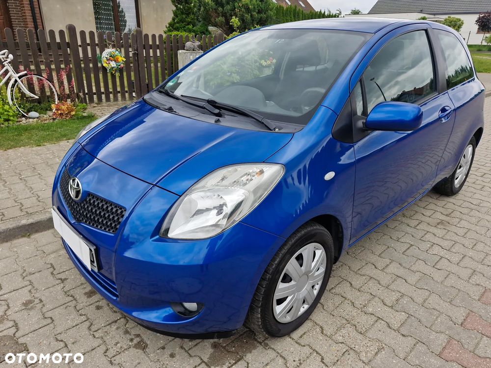 Toyota Yaris 1.0 Luna A/C - 1