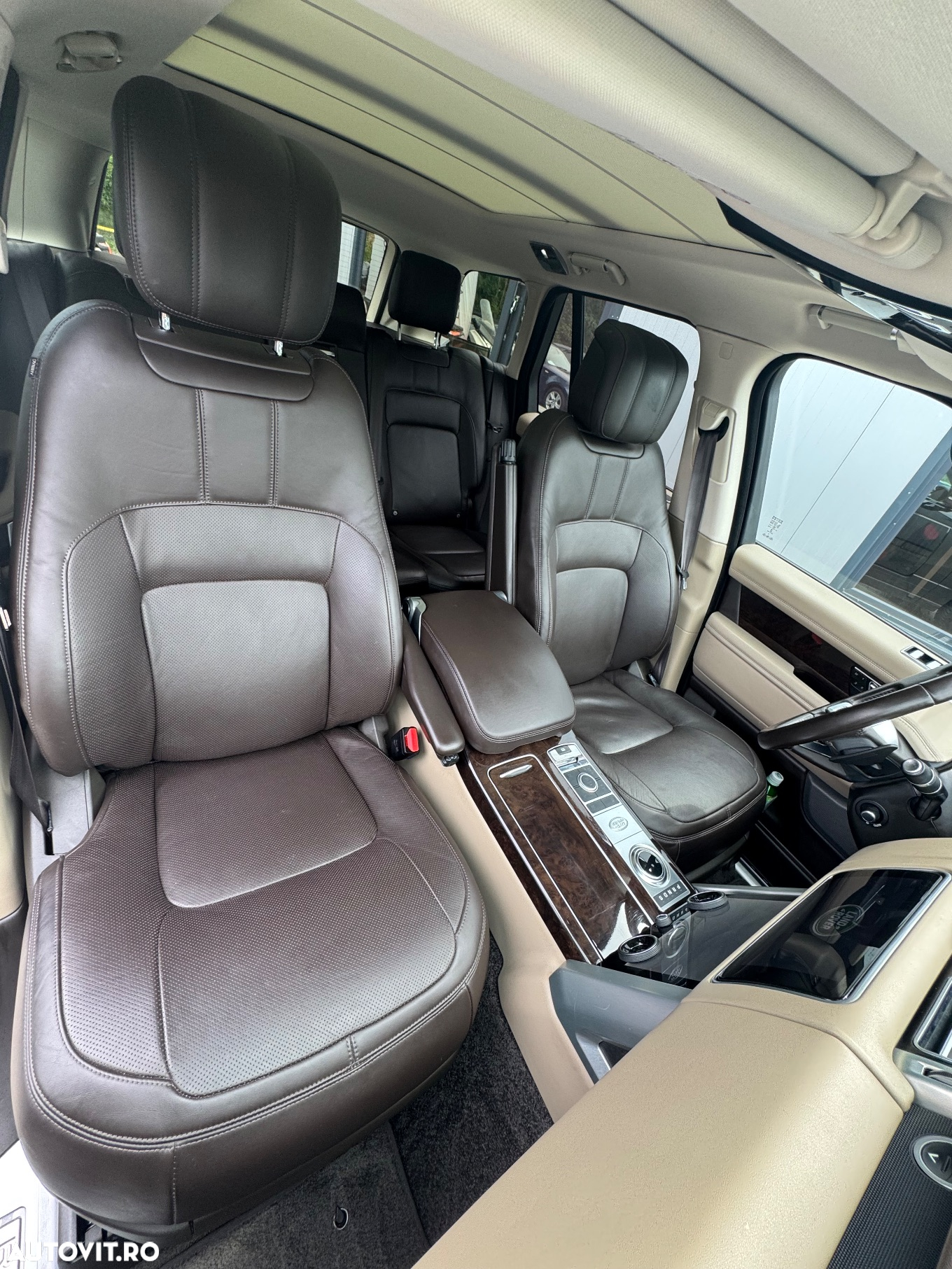 Land Rover Range Rover 3.0L SDV6 Vogue - 19