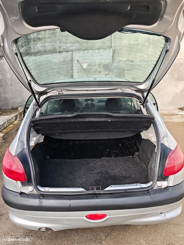 Peugeot 206 1.4 HDi XR - 5
