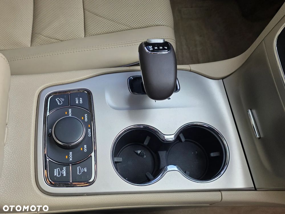 Jeep Grand Cherokee 3.6 V6 Overland - 20