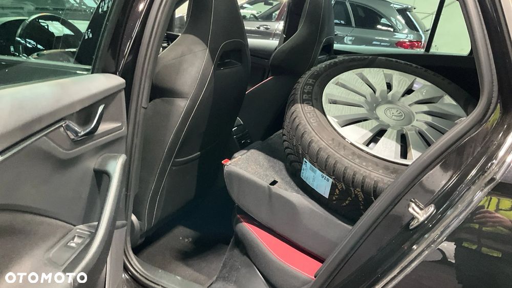 Skoda Scala 1.5 TSI Monte Carlo DSG - 5