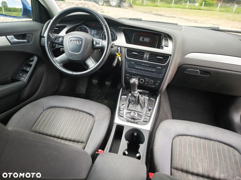 Audi A4 Avant 2.0 TDI Limited Edition - 8