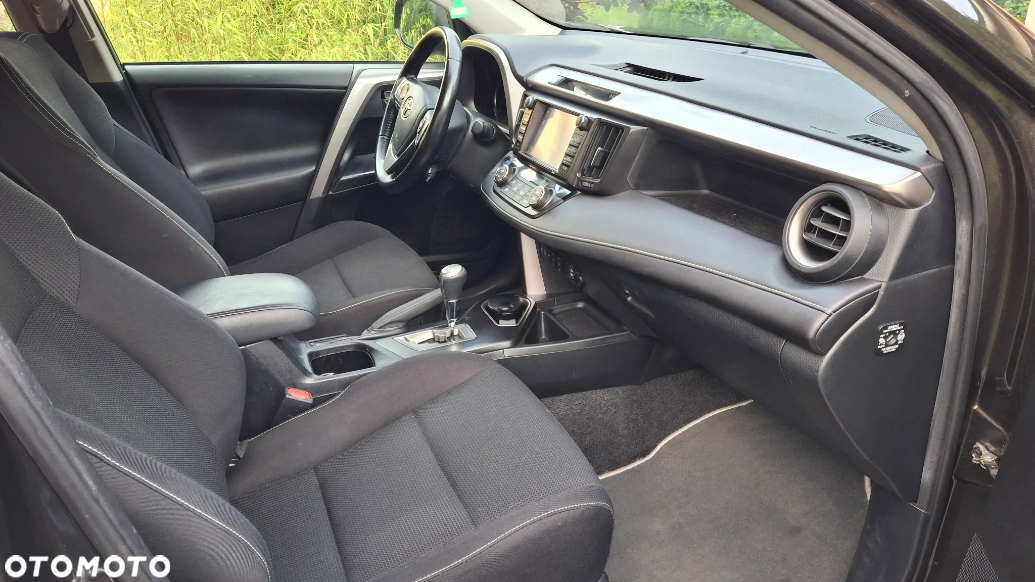 Toyota RAV4 Hybrid Gold 4x2 - 10