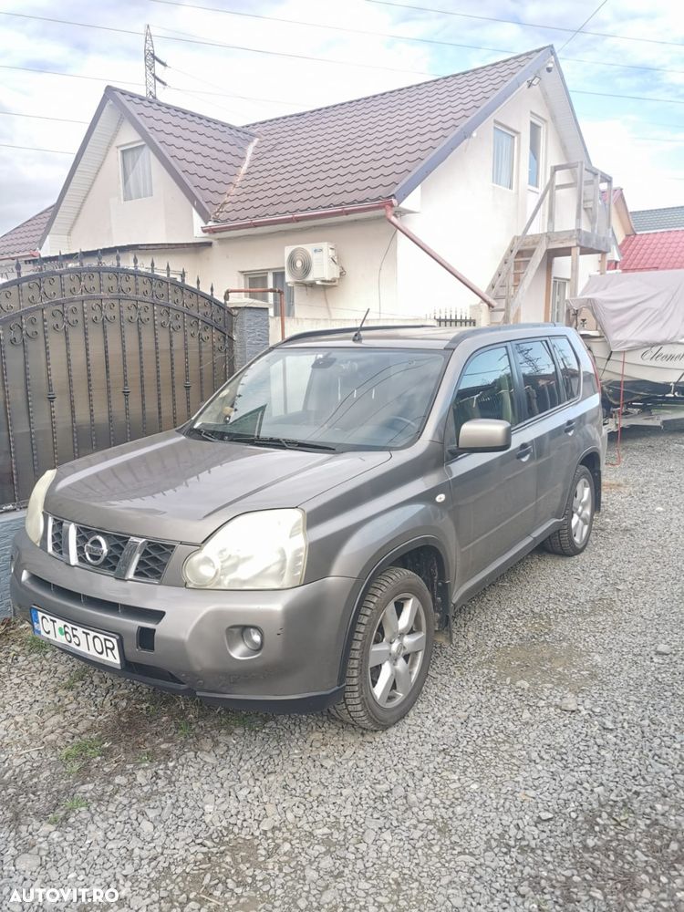 Nissan X-Trail 2.0 dCi 4x4 DPF Automatik SE - 8