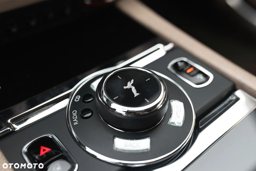 Rolls-Royce Wraith Standard - 23
