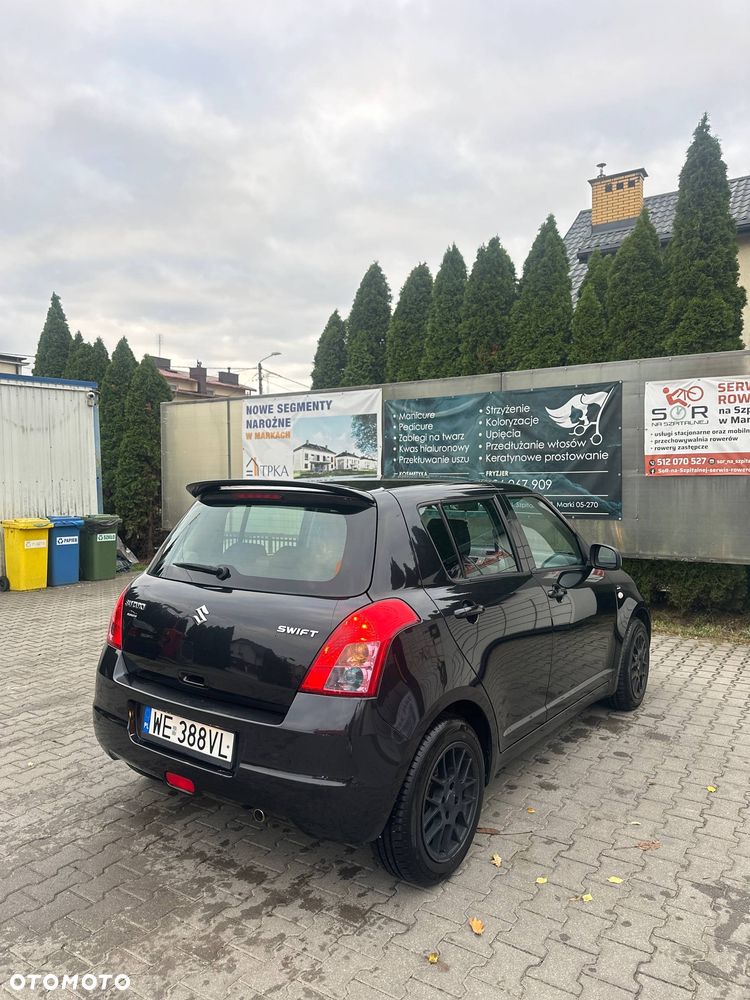 Suzuki Swift 2007 photo 3