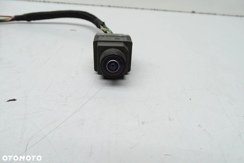 Mercedes C W205 E W213 S W222 Kamera cofania A2229052206 - 3