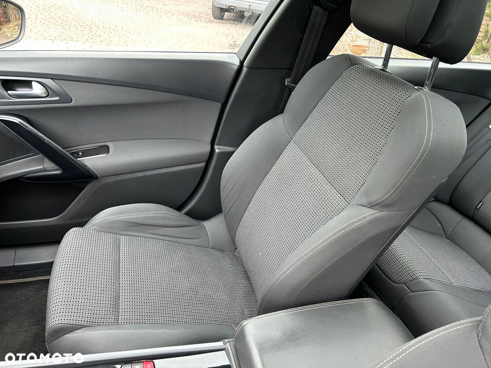 Peugeot 508 HDi FAP 140 Family - 14