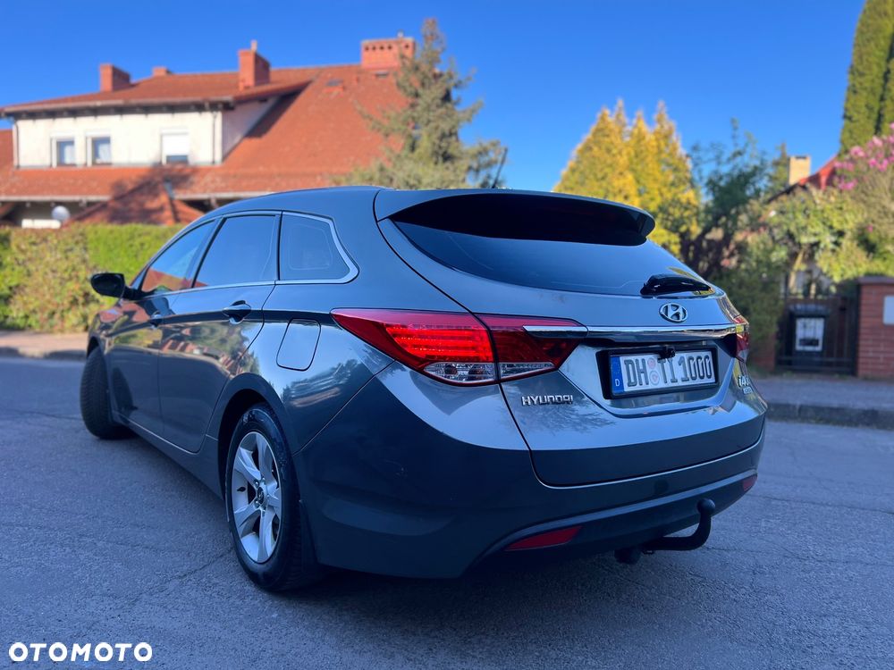 Hyundai i40 1.7 CRDi Automatik Premium - 4