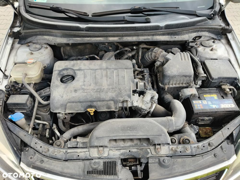 Kia Ceed 1.6 Crdi M - 8