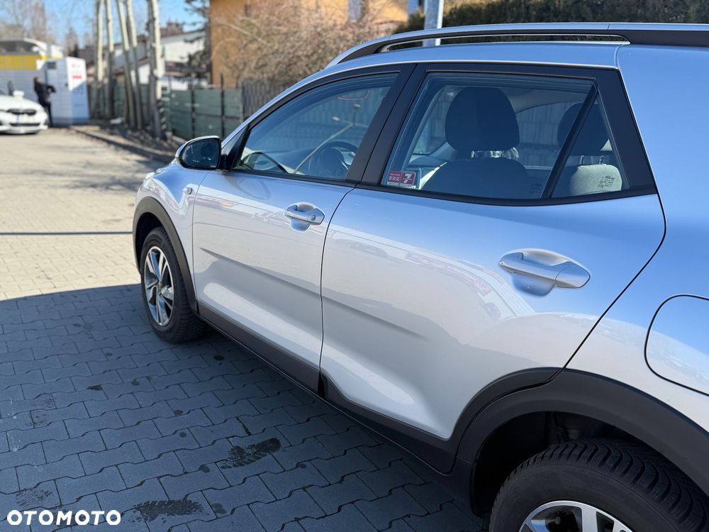 Kia Stonic 1.2 L - 6