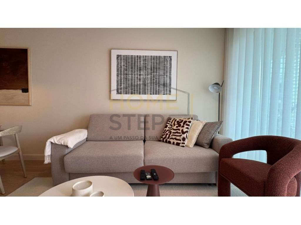 Apartamento T1 mobilado para arrendamento, Praia de Canide Norte - Grande imagem: 4/16