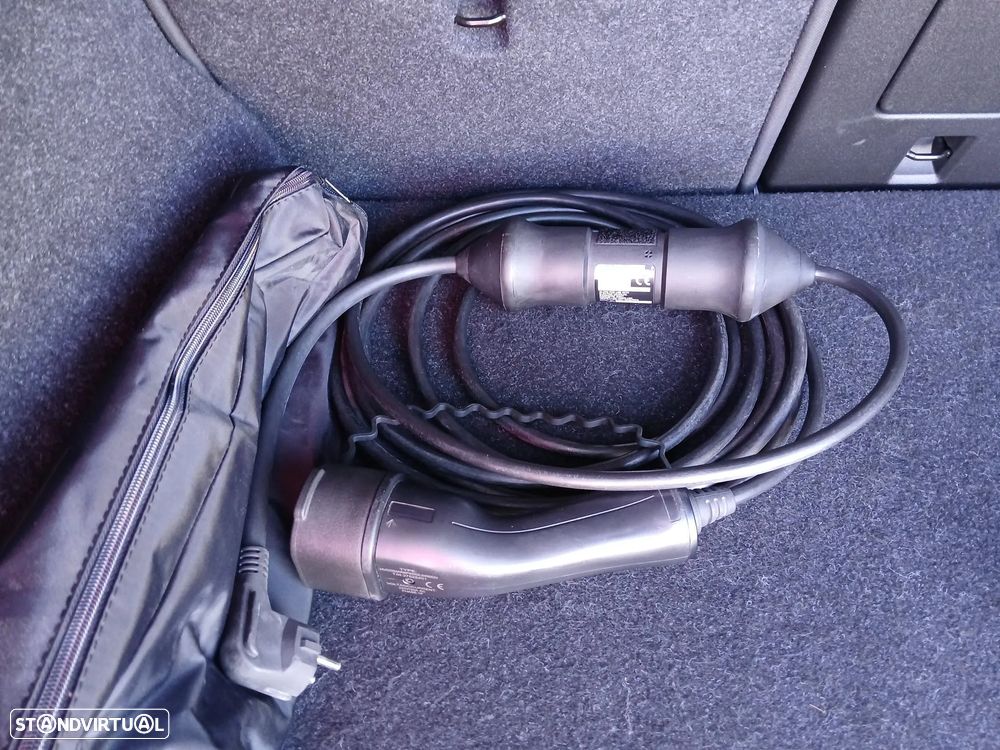 Volvo XC 40 T4 Recharge DKG Inscription - 14