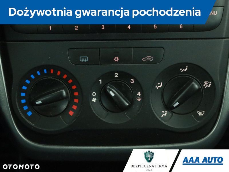 Fiat Punto 2012 - 12