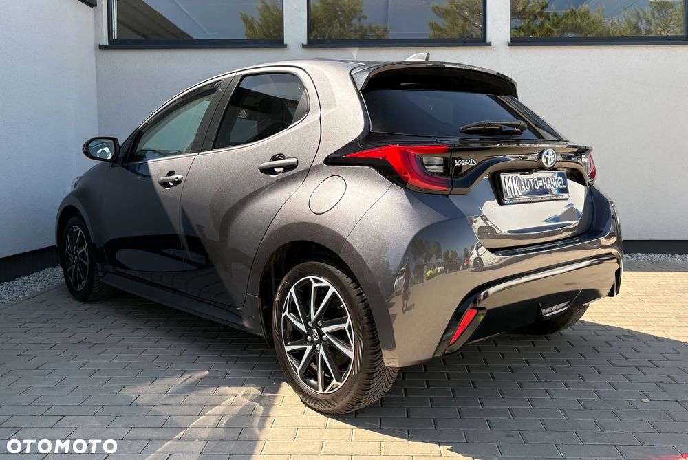 Toyota Yaris Hybrid 1.5 Selection Style - 4