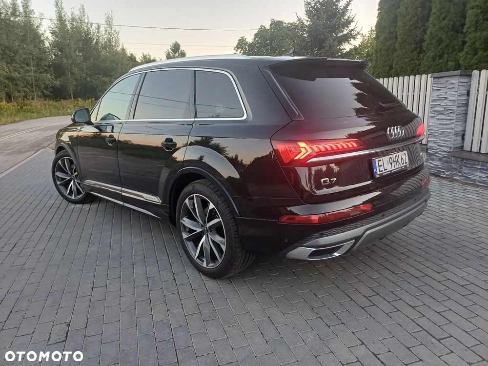 Audi Q7 - 3
