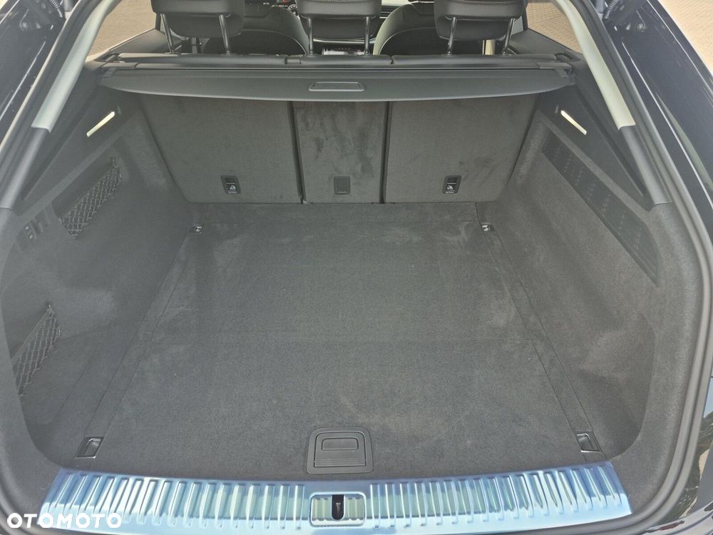 Audi Q8 - 12