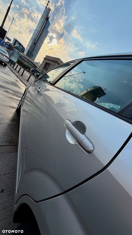 Toyota Corolla Verso 1.6 - 15